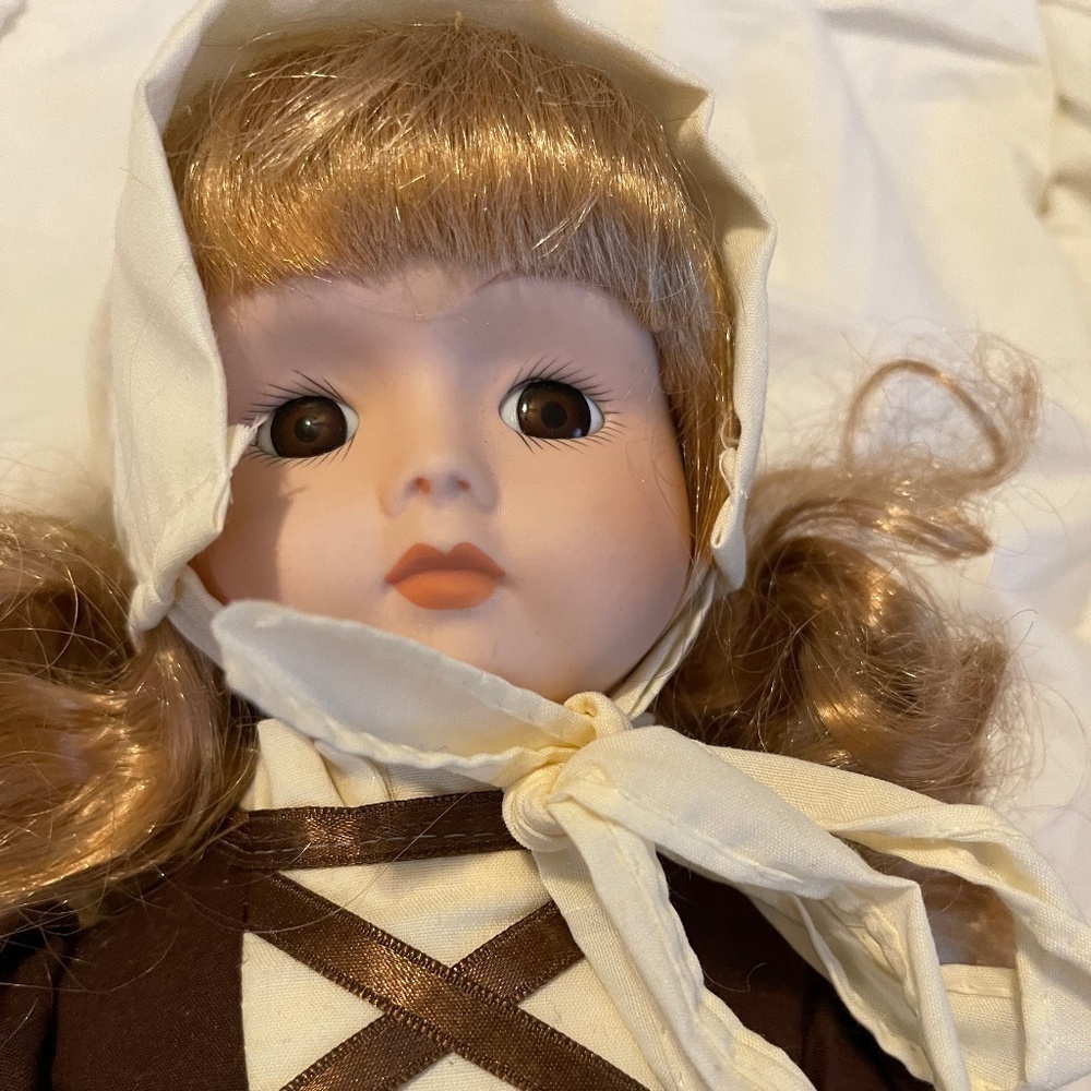 House of Lloyd 1988 Pricilla Pilgrim Doll Wearing Brown and Cream